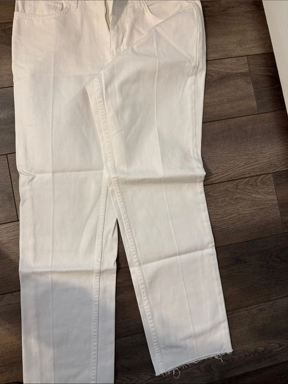 L'AGENCE White Slim Straight Jeans Milana 27